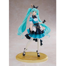 Hatsune Miku Princess Alice Version Taito Figure 20 cm
