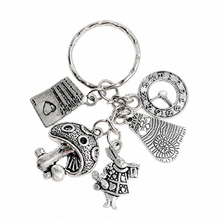 Portachiavi Alice In Wonderland Multiciondolo